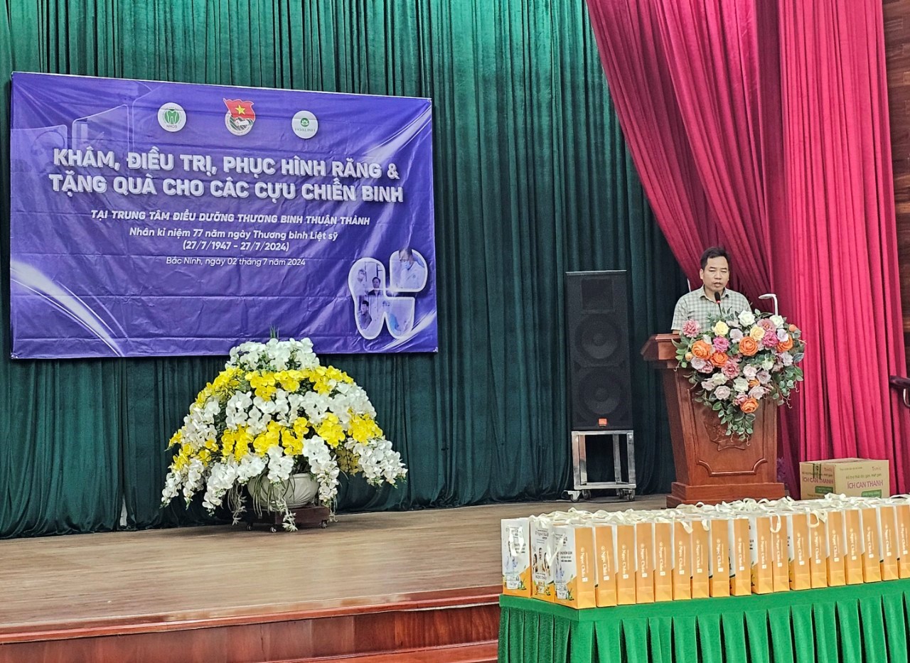 Đồng chí Trương Đăng Bình, Phó Bí thư Đảng ủy, Phó Giám đốc Trung tâm phát biểu
